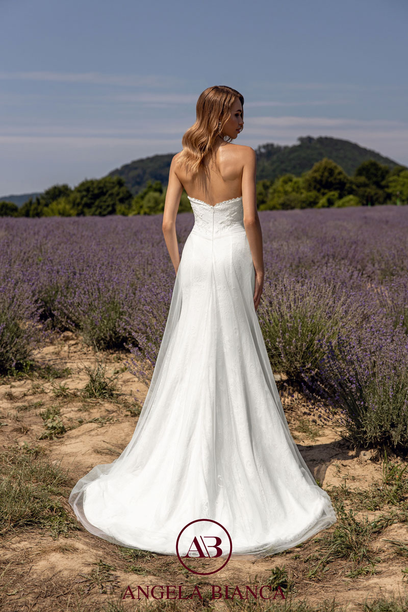 Angela Bianca 1071 b