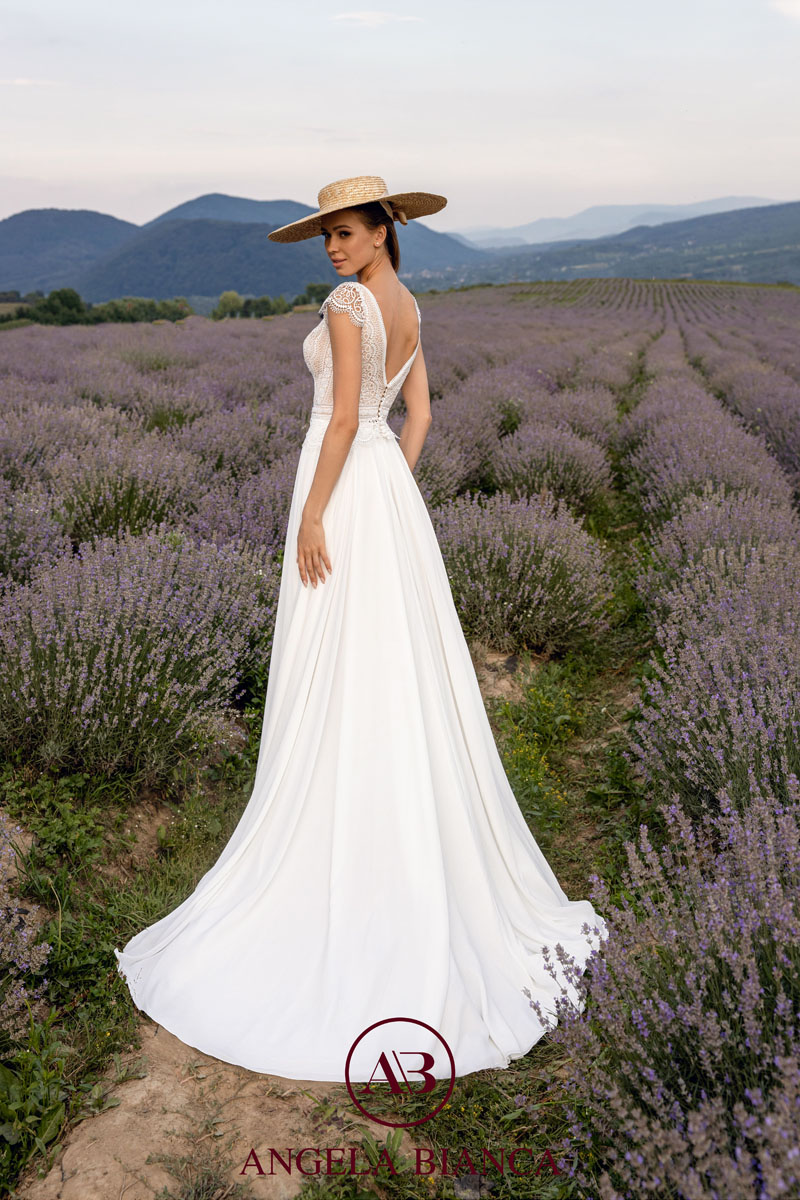 Angela Bianca Lavendel 1075/8010 b