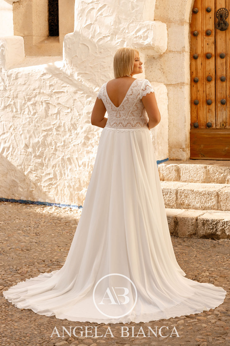 Menyasszonyi ruhák - Angela Bianca Amorosa plus size b