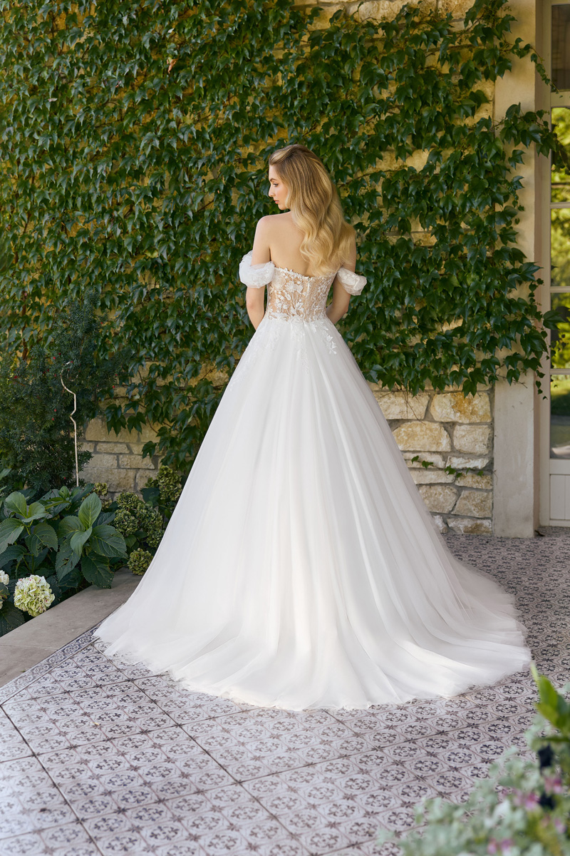 Menyasszonyi ruha Angela Bianca Adore 1146 b