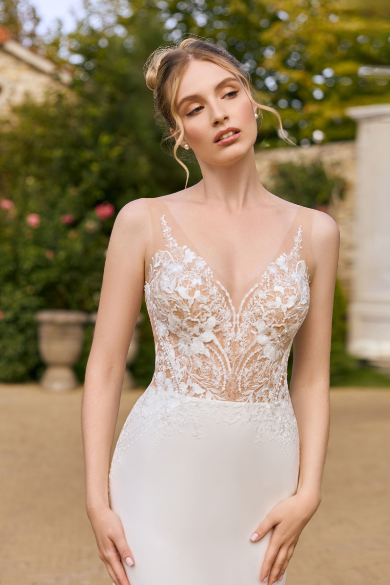 Menyasszonyi ruha Angela Bianca Adore 1150 c