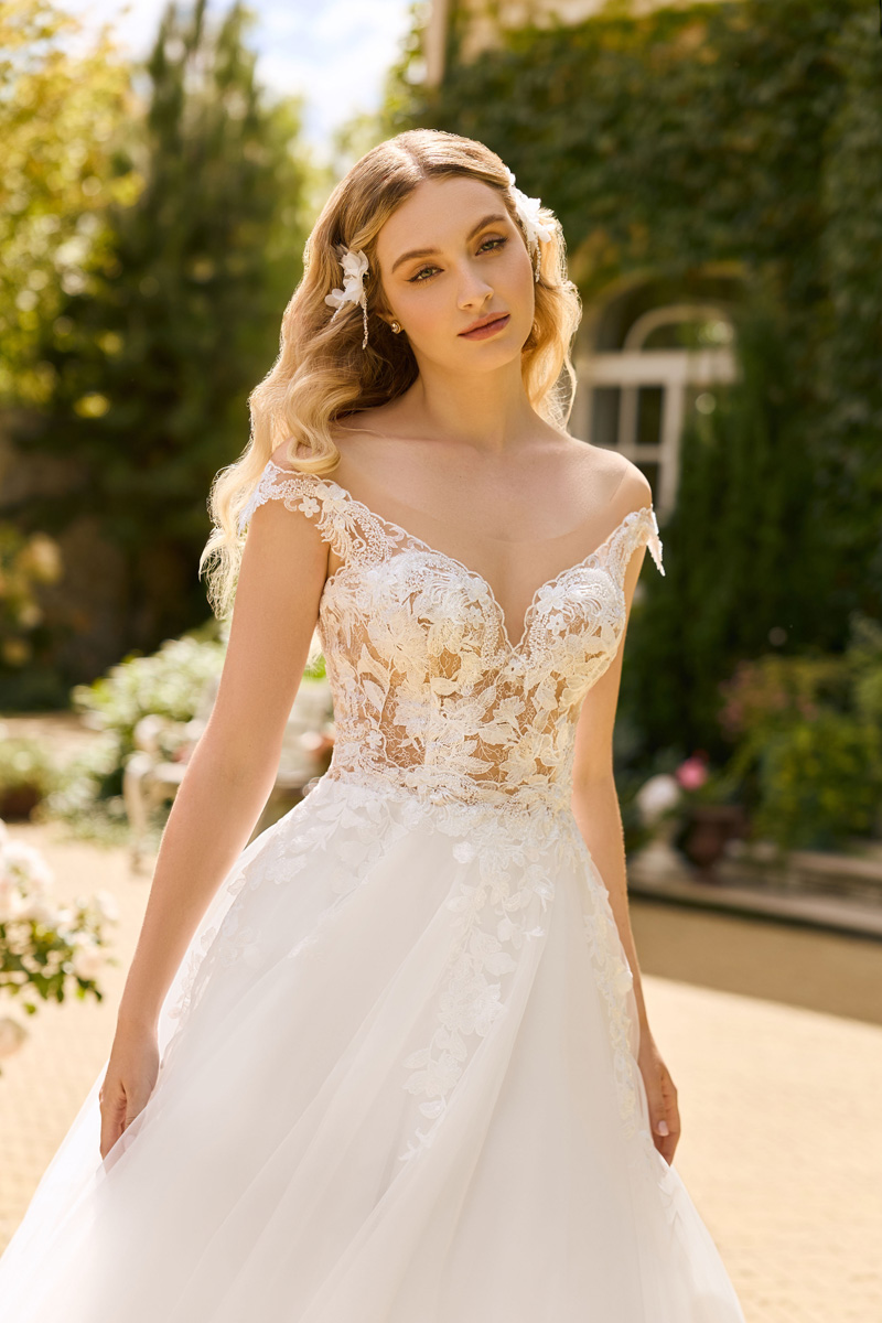 Menyasszonyi ruha - Angela Bianca Adore 1152 c