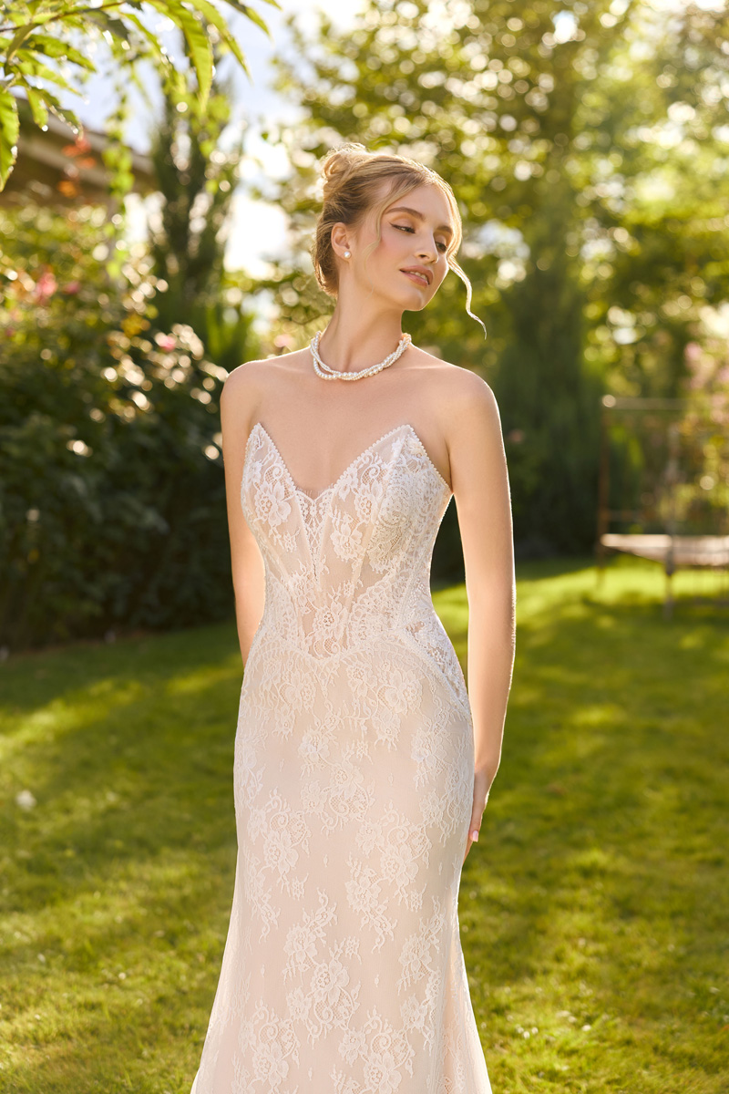 Menyasszonyi ruha Angela Bianca Adore 1158 c
