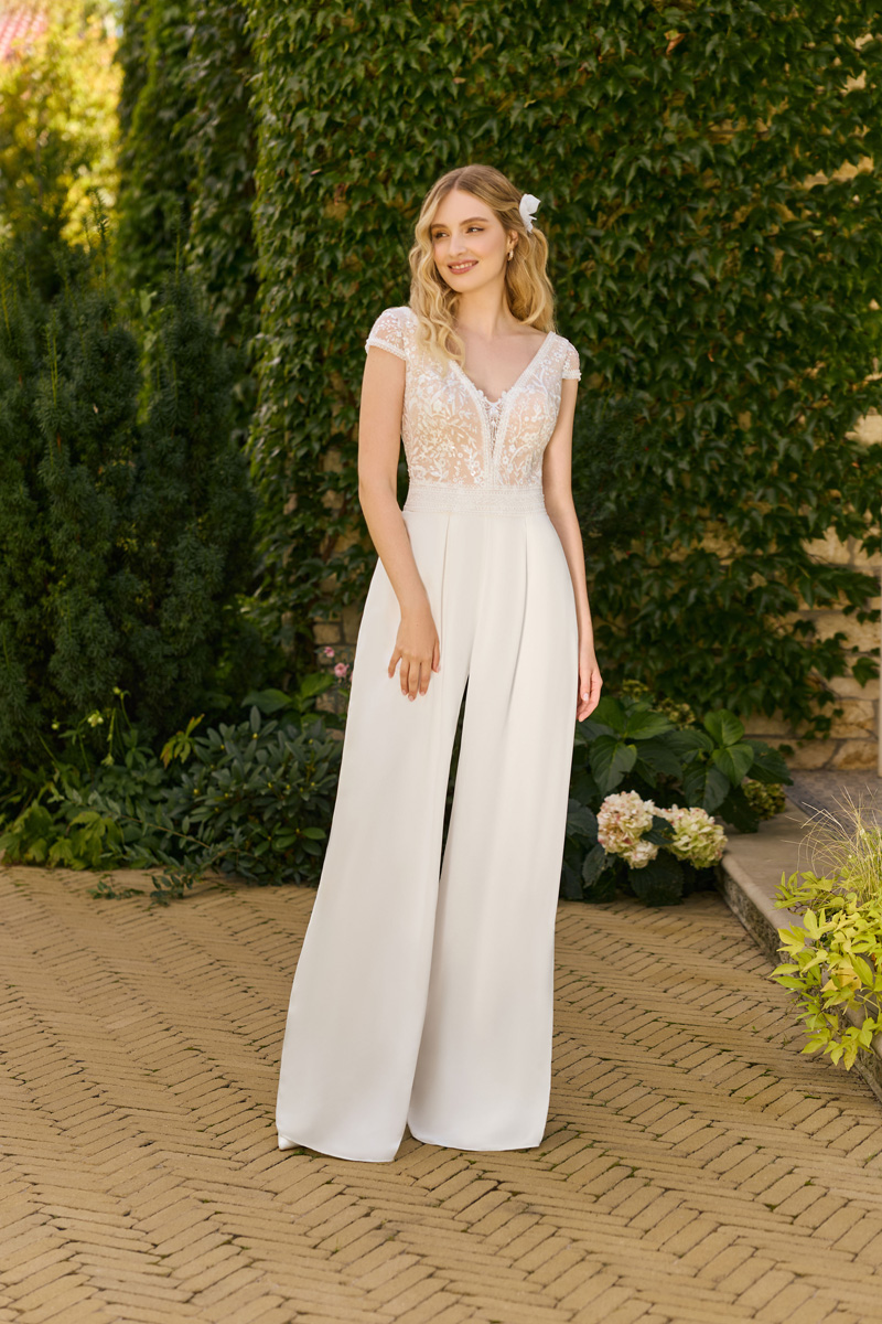 Menyasszonyi ruha Angela Bianca Adore 1163 e