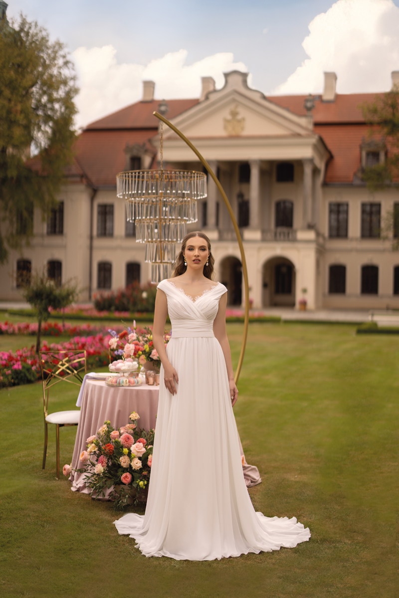 Menyasszonyi ruhák - 1169 - Angela Bianca - Astra