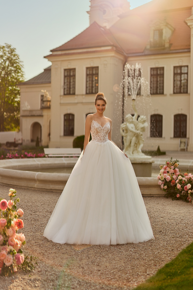 Menyasszonyi ruhák - 1175 - Angela Bianca - Astra