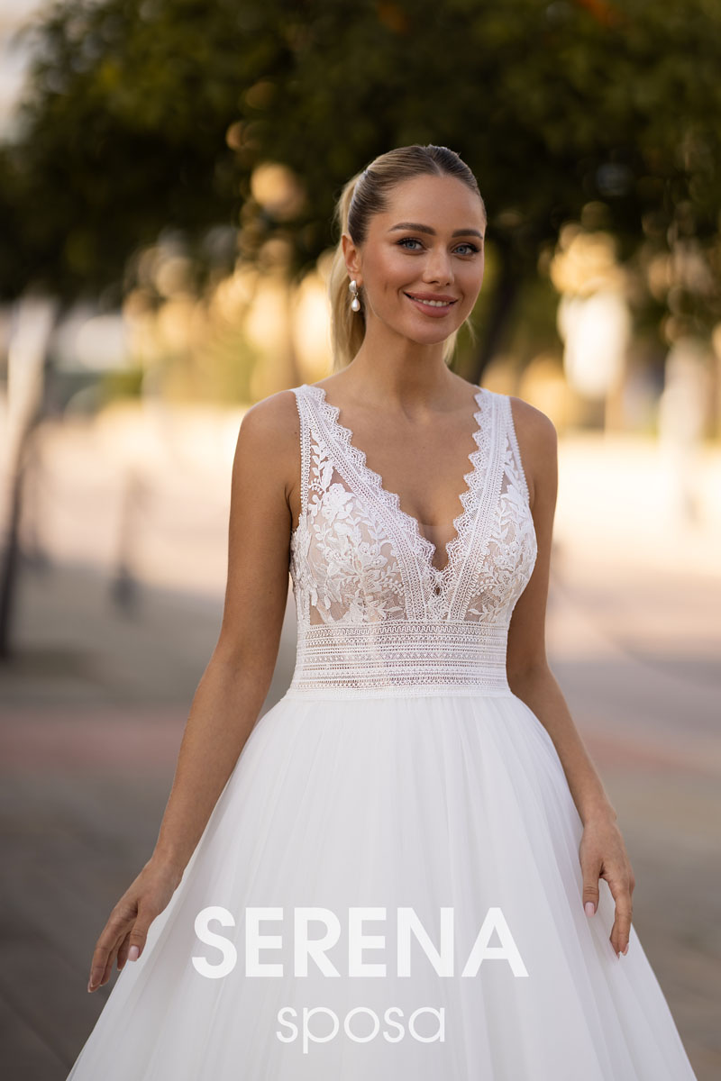 Menyasszonyi ruha Pécs - Prende Szalon - Serena Bridal Blossom c