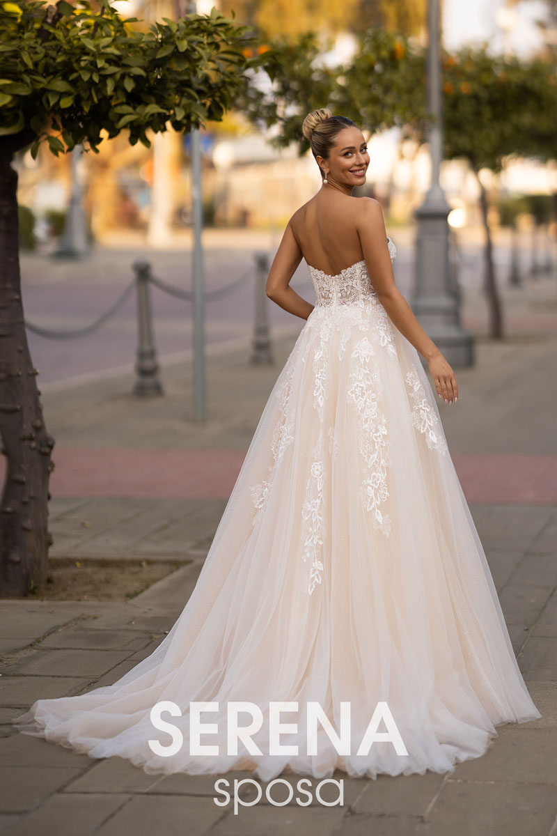 Menyasszonyi ruha Pécs - Prende Szalon - Serena Bridal Blossom b