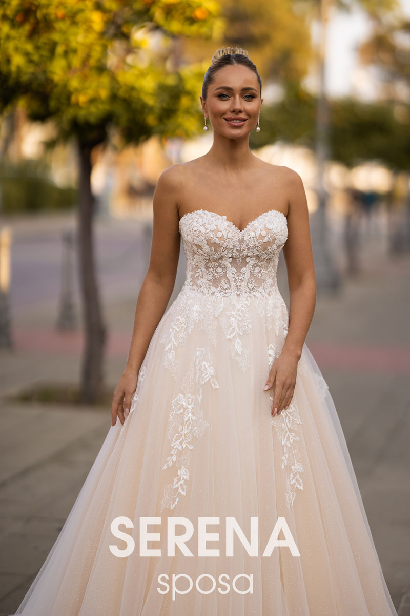 Menyasszonyi ruha Pécs - Prende Szalon - Serena Bridal Blossom c